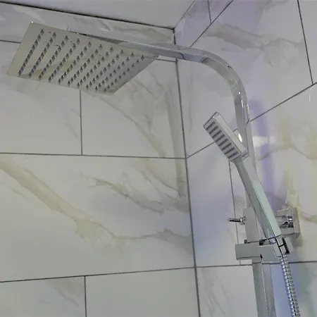 Cowper Townhouse * 利兹