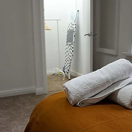Apartment Cowper Townhouse