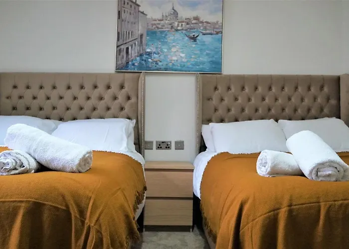 Apartment Cowper Townhouse *