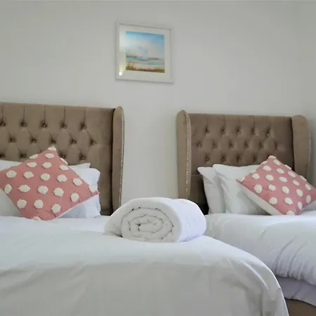 Cowper Townhouse Leeds (West Yorkshire)