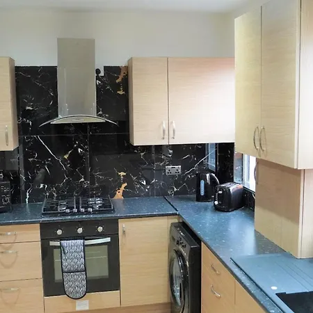 Cowper Townhouse Apartment